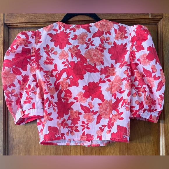 Lulu’s Vacay Dreams Blush Pink Floral Print Button Up Crop Top- Small - Picture 4 of 7